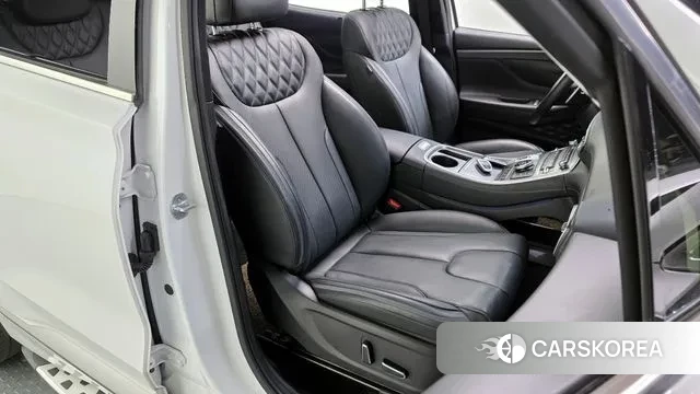 Hyundai The New Santa Fe 2022 Белый из Кореи, фото 3