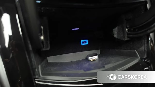 Cadillac Escalade 2019 Черный из Кореи, фото 3