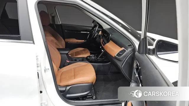 Kia The New Seltos 2023 Белый из Кореи, фото 3