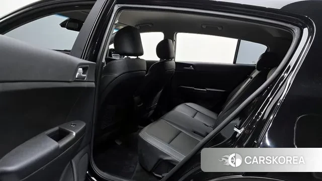 Kia Sportage The Bold 2021 Черный из Кореи, фото 3