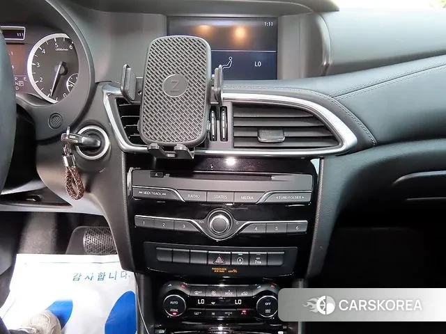 Infiniti Q30 2019 Черный из Кореи, фото 3