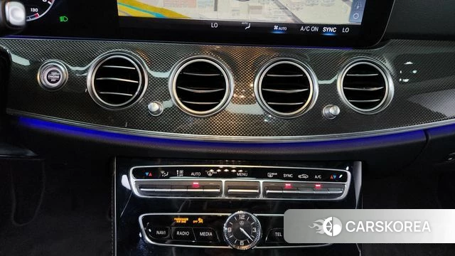 Mercedes-Benz E-Class W213 2020 Черный из Кореи, фото 3