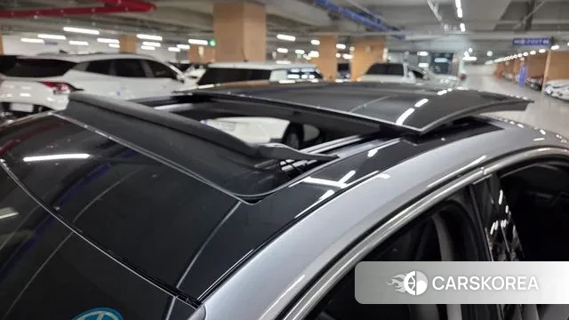 Volkswagen Passat GT (B8) 2022 Серебристо-серый из Кореи, фото 3