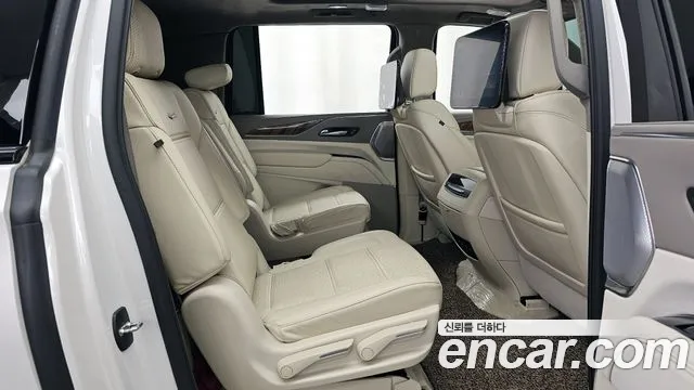Cadillac Escalade 5th Generation 2023 Белый из Кореи, фото 3
