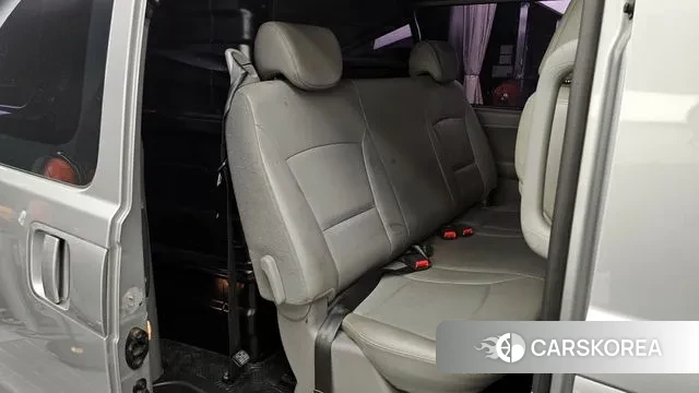 Hyundai The New Grand Starex 2018 Серебристо-серый из Кореи, фото 3