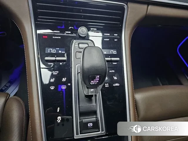 Porsche Panamera (971) 2018 Серый из Кореи, фото 3