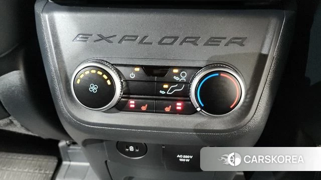 Ford Explorer 6th Generation 2025 Серый из Кореи, фото 3