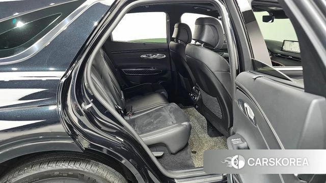 Genesis GV70 2021 Черный из Кореи, фото 3