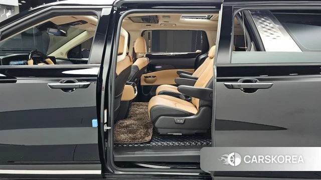 Kia Carnival 4th generation 2022 Черный из Кореи, фото 3