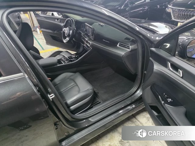 Kia K5 3rd generation 2021 Серый из Кореи, фото 3