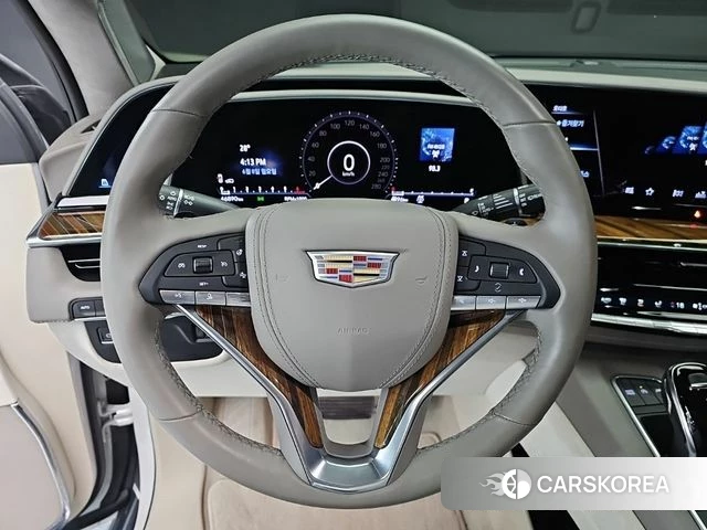 Cadillac Escalade 5th Generation 2021 Белый из Кореи, фото 3