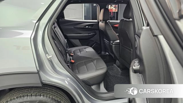 Chevrolet (GM Daewoo) The New Trail Blazer 2025 Черный из Кореи, фото 3