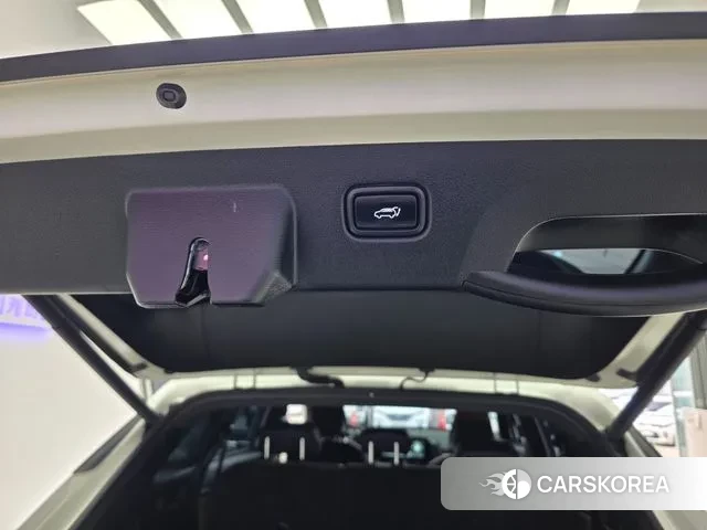 Kia Sportage 5th Generation 2023 Белый из Кореи, фото 3