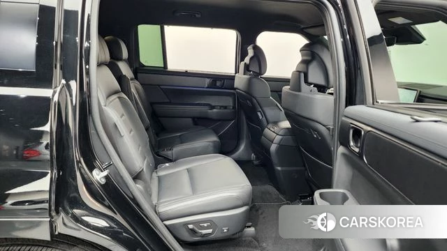 Hyundai Santa Fe (MX5) 2023 Черный из Кореи, фото 3