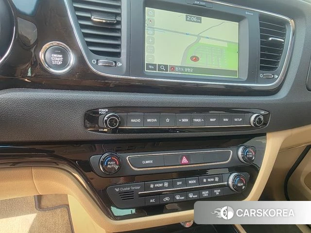 Kia The New Carnival 2020 Белый из Кореи, фото 3