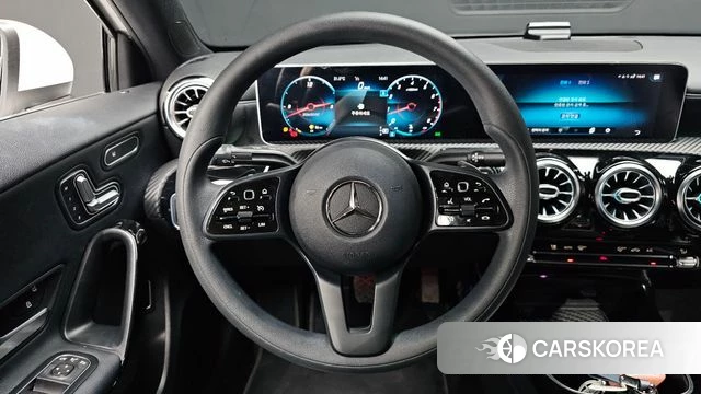 Mercedes-Benz A-Class W177 2020 Белый из Кореи, фото 3