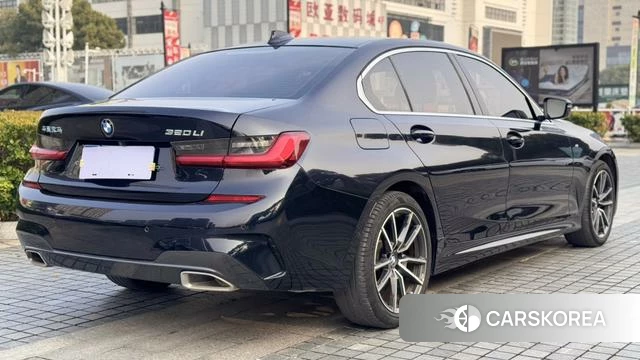 BMW 3 series 2021 Черный из Китая, фото 3