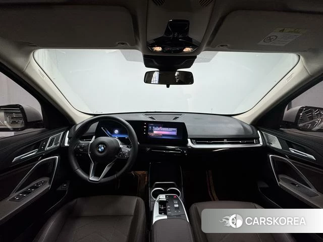 BMW X1 2023 Серебристо-серый из Китая, фото 3
