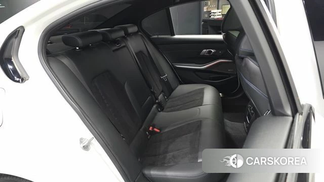 BMW 3 Series (G20) 2020 Белый из Кореи, фото 3