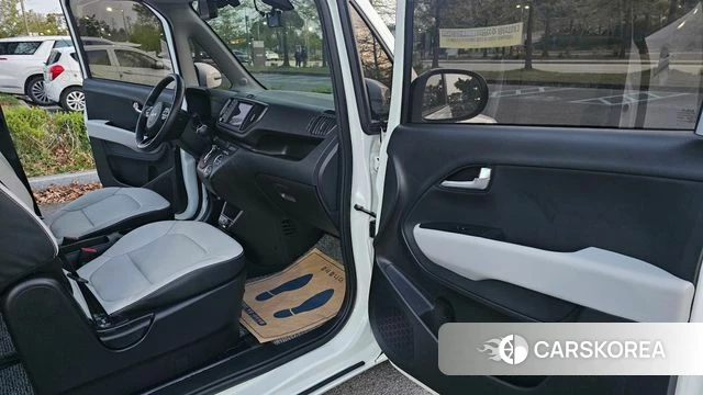 Kia The New Kia Ray 2023 Белый из Кореи, фото 3