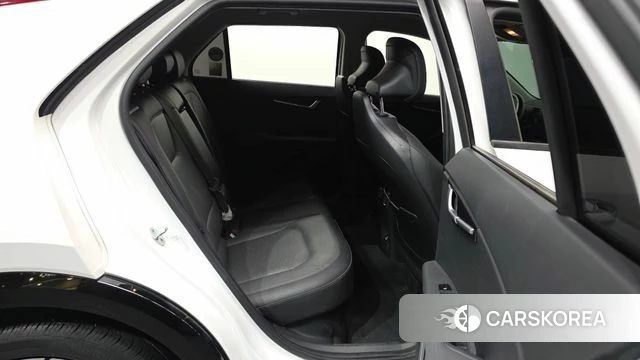 Kia Di Ol Nu Niro 2022 Белый из Кореи, фото 3