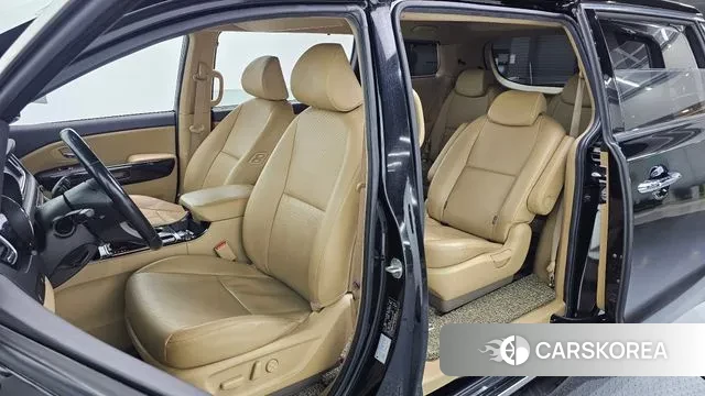 Kia The New Carnival 2019 Черный из Кореи, фото 3