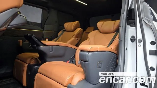 Toyota Alphard 4th Generation 2024 Белый из Кореи, фото 3