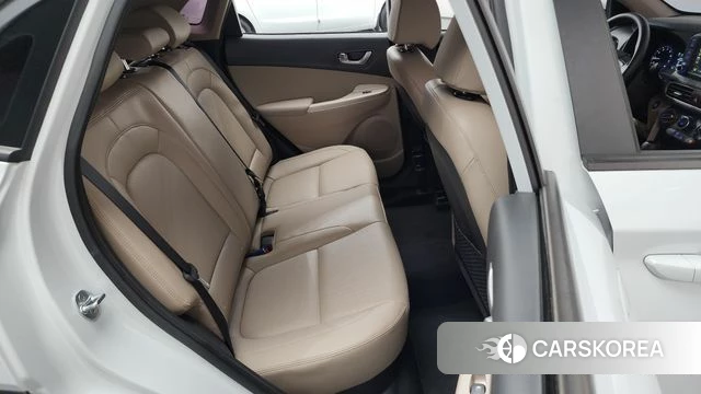 Hyundai Kona 2018 Белый из Кореи, фото 3