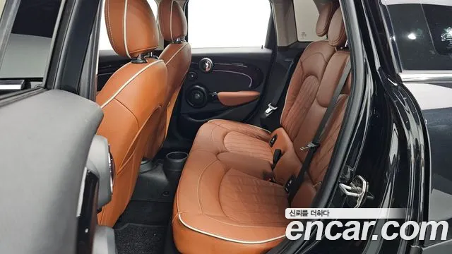 Mini Cooper S 2023 Черный из Кореи, фото 3