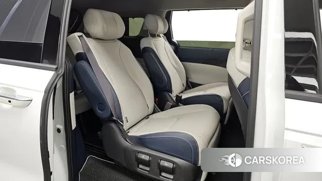 Kia The New Carnival 4th Generation 2024 Белый из Кореи, фото 3