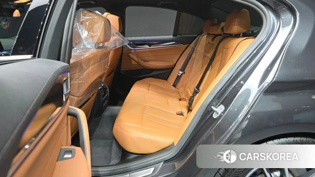 BMW 5 Series (G30) 2020 Черный из Кореи, фото 3