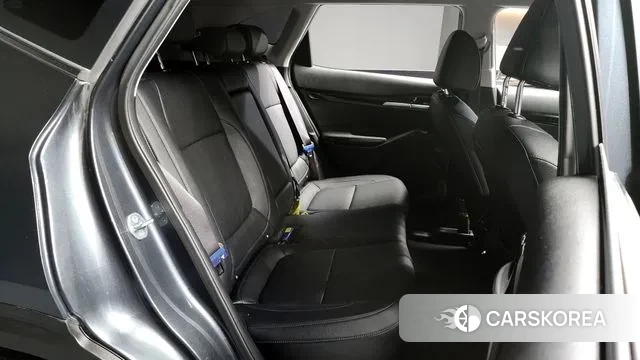 Kia Seltos 2022 Серый из Кореи, фото 3