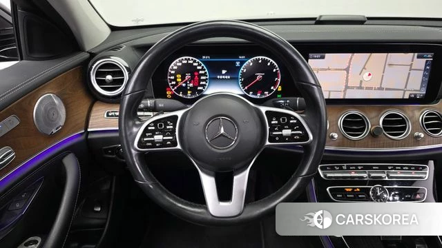 Mercedes-Benz E-Class W213 2020 Черный из Кореи, фото 3
