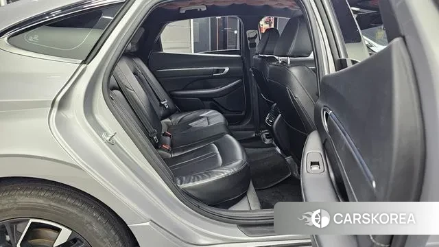 Hyundai Sonata D Edge (DN8) 2024 Серебряный из Кореи, фото 3