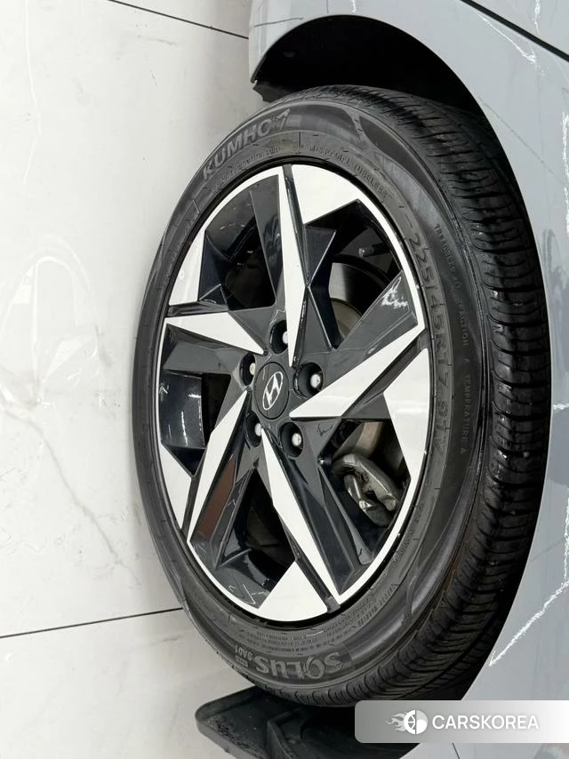 Hyundai Elantra id 4297689 из Китая 3