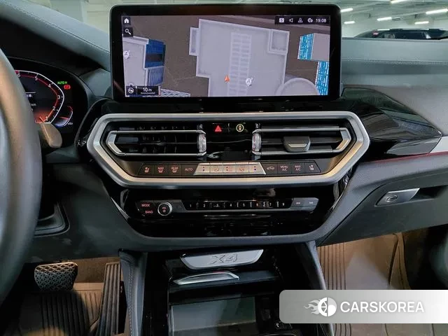 BMW X4 (G02) 2021 Черный из Кореи, фото 3