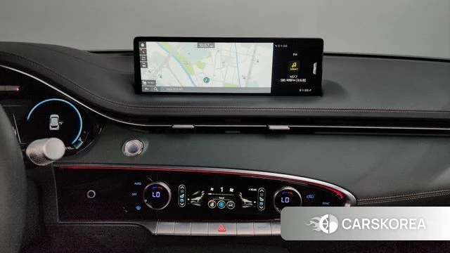 Genesis GV70 2024 Белый из Кореи, фото 3