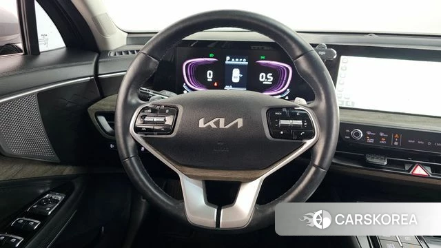 Kia K8 2023 Серебристо-серый из Кореи, фото 3