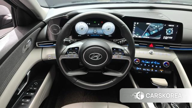 Hyundai Avante (CN7) 2020 Серебристо-серый из Кореи, фото 3