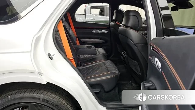 Genesis GV70 2024 Белый из Кореи, фото 3