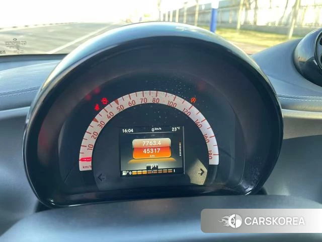 Smart fortwo 2018 Темно-серый из Китая, фото 3