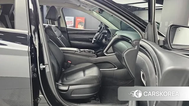 Hyundai Tucson (NX4) 2021 Черный из Кореи, фото 3