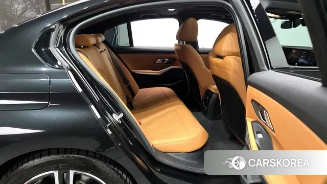 BMW 3 Series (G20) 2024 Черный из Кореи, фото 3