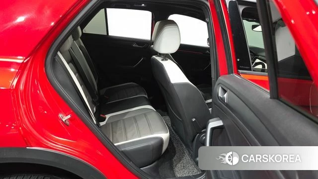 Volkswagen T-Roc 2021 Красный из Кореи, фото 3