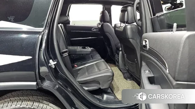 Jeep Grand Cherokee 2018 Черный из Кореи, фото 3