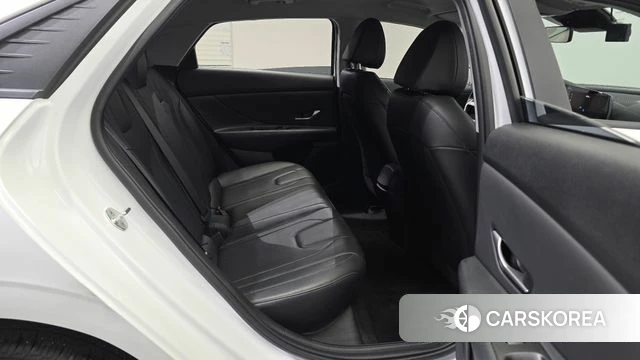 Hyundai Avante (CN7) 2022 Белый из Кореи, фото 3