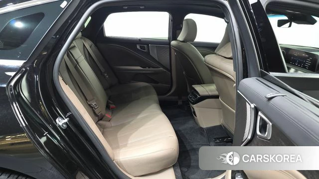 Kia K8 2022 Черный из Кореи, фото 3