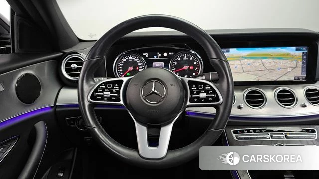 Mercedes-Benz E-Class W213 2020 Белый из Кореи, фото 3