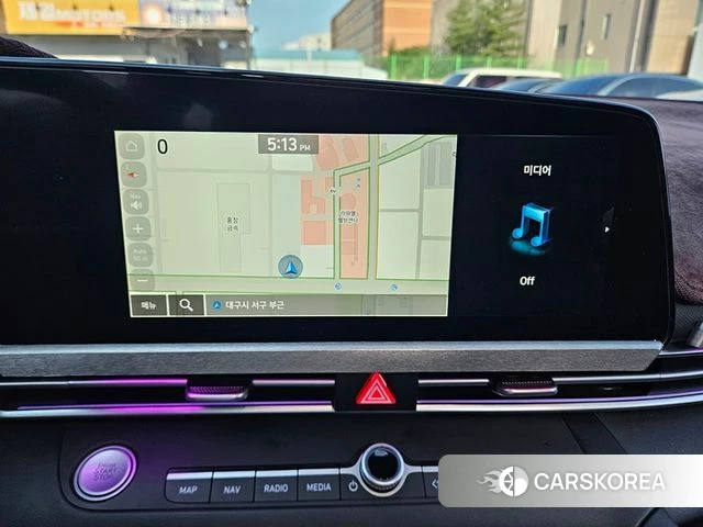 Hyundai The New Avante (CN7) 2024 Серебристо-серый из Кореи, фото 3