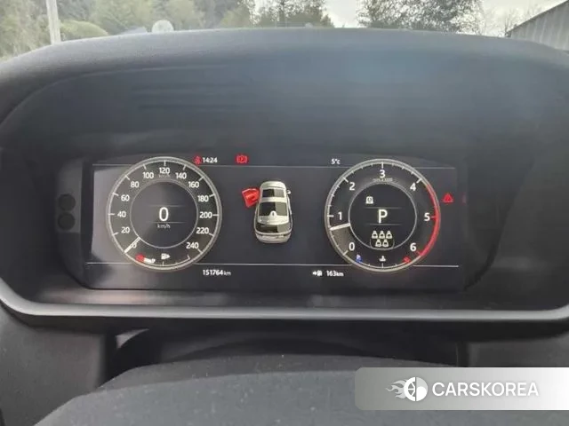 Land Rover Discovery 5 2018 Черный из Кореи, фото 3